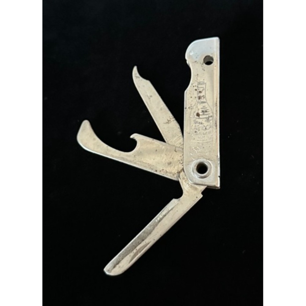Carioca Rum Liquor Bottle‎ Utility Knife Multi-Tool Puerto Rico Advertising